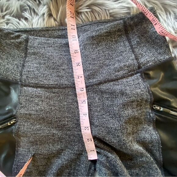 Athleta Herringbone Faux Leather Panelled Leggings, S - Picture 9 of 10